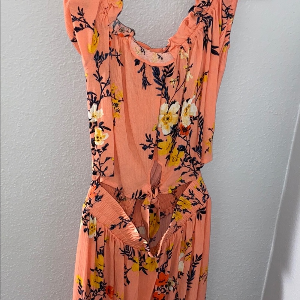 Dress - Picture 2 of 3